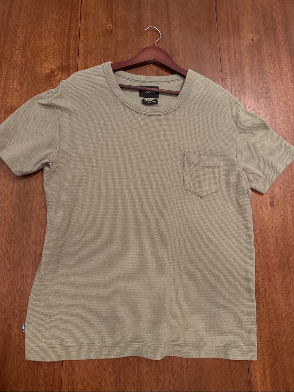 Howlin’ | Men's Luxury Short Sleeve Pocket Tee in Olive - 100% Cotton Knitwear